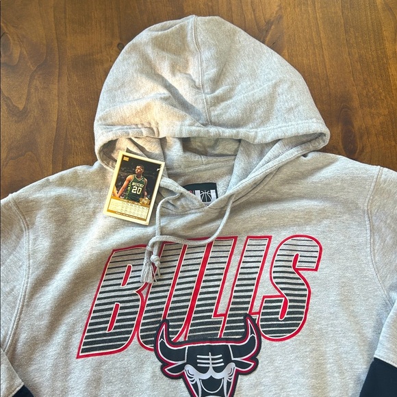 NBA Chicago Bulls Hoodie - Picture 2 of 4